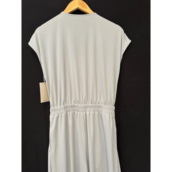 Halara Womens V-Neck Pleated Maxi Dress - Picture 3 of 7